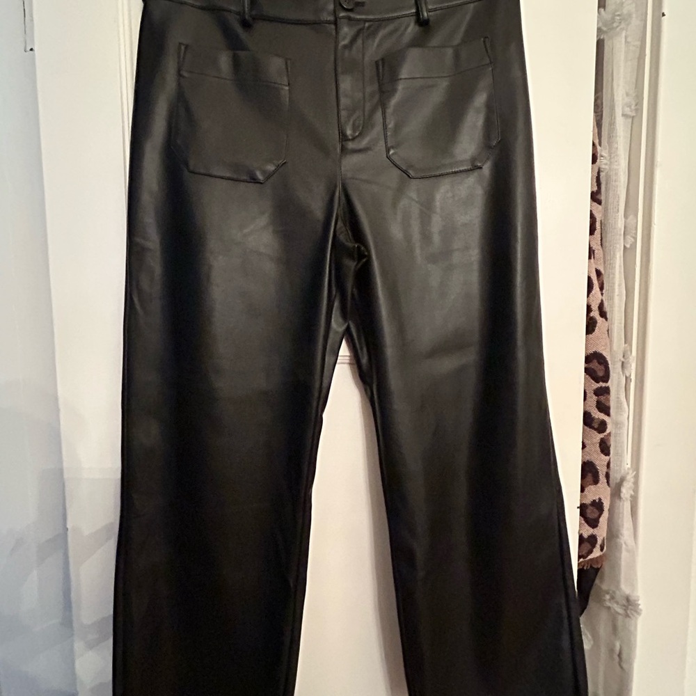 Sanctuary Women’s Sleek Black Pants